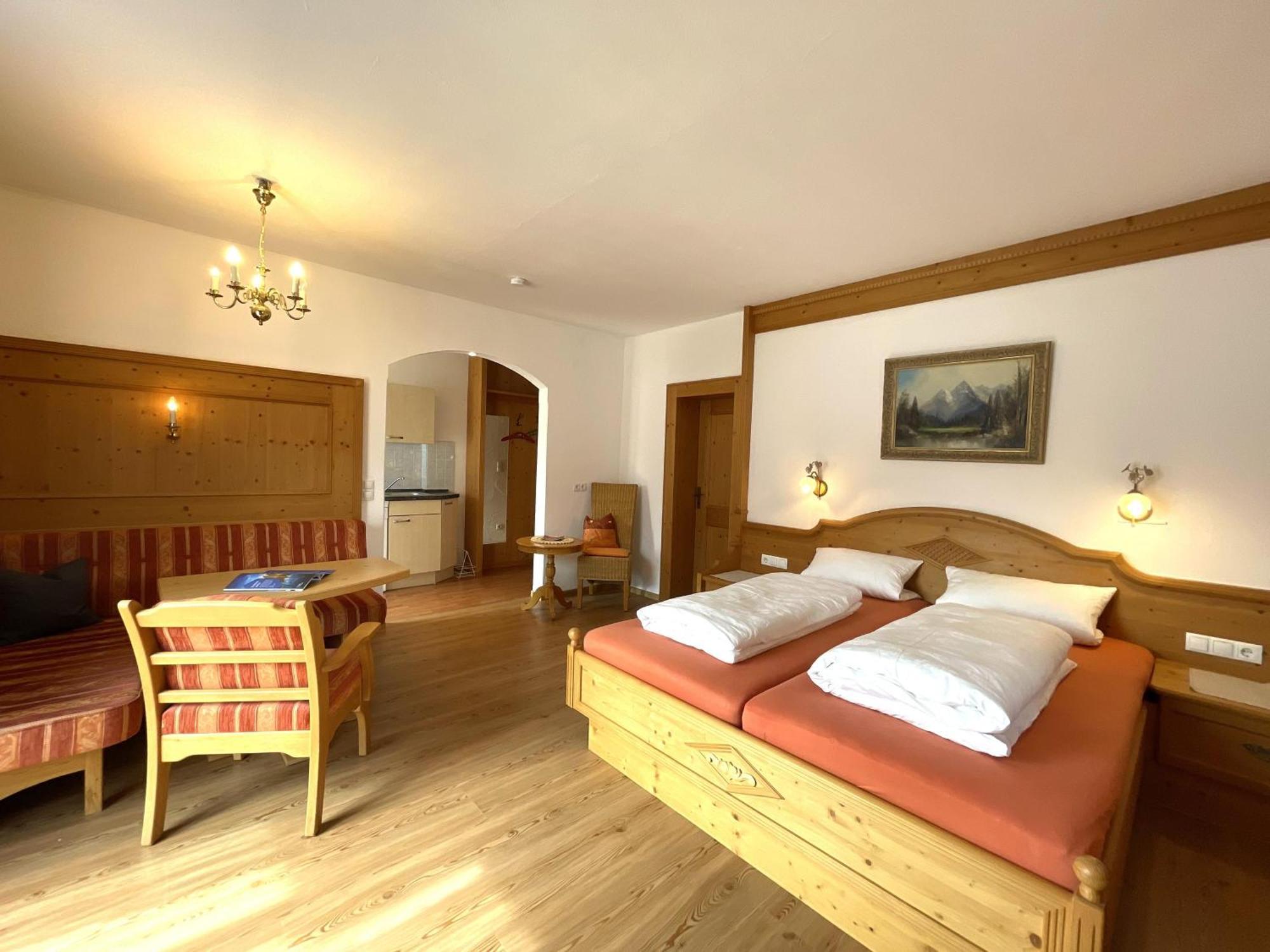 Ferienwohnung "Beim Henser" Wallgau Bagian luar foto